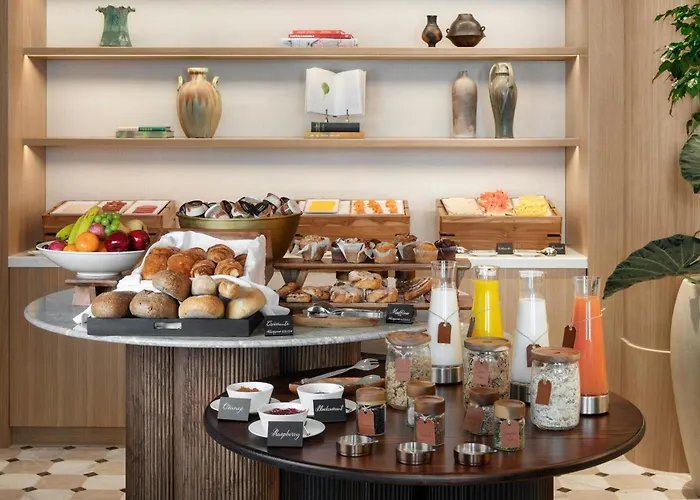 Montcalm Mayfair, Autograph Collection